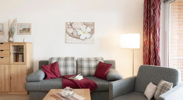 Апартаменты Ferienwohnung Strandmöwe mit Balkon im Kaiserhof 1