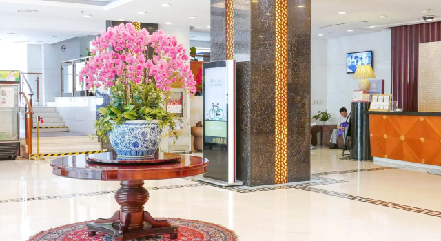 Shaanxi Business Hotel