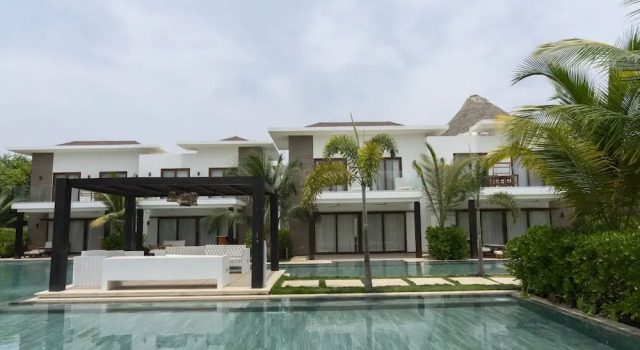 Вилла Lamar Pool 5 in Monterrico