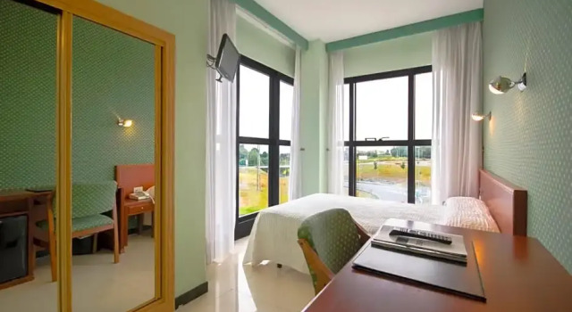Номер Economy Hotel Auditorio Santiago & Spa