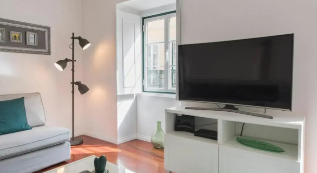 LovelyStay - Bica Patio Duplex
