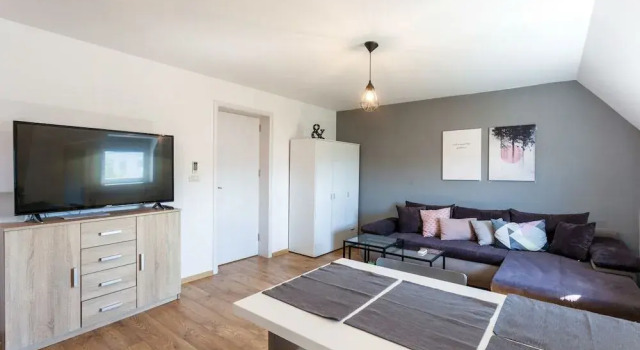 Benjamin Franklin Suite, Забронировать Отель Отели Бухареста 3 звезды, рядом с Музей коллекций произведений искусства, 3*