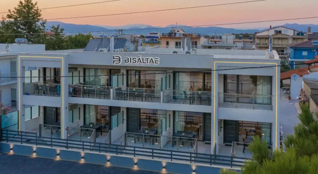 BISALTAE SEASIDE SUITES, Book Hotel Keramoti Macedonia
