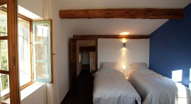 Beautiful Villa With Panoramic View, in the Hills of the Mont Ventoux, Забронировать Вилла Коттеджи Бюи-ле-Баронь, рядом с Lou Veii Moulin D Oli, Коттедж