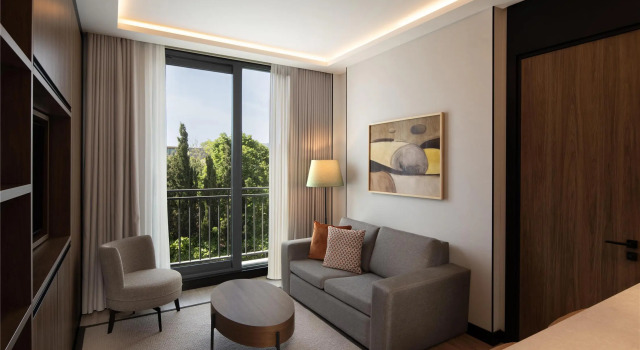 Двухместный номер Deluxe Altunizade Suites Istanbul, Curio Collection By Hilton