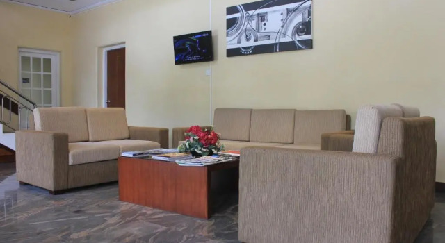 Grand 7 Hotel - Thalawathugoda