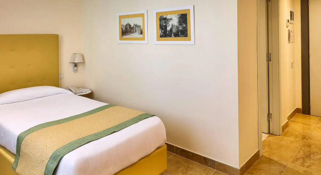 Одноместный номер Standard Mercure Villa Romanazzi Carducci Bari