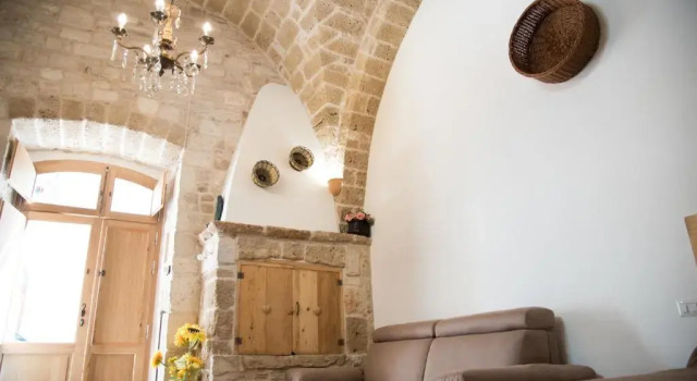 Piazza Duomo - Medieval Puglia's House, Buchen Sie Hotel Giovinazzo Metropolitanstadt Bari
