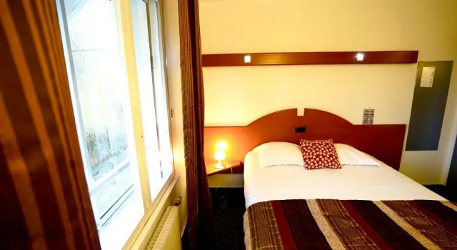 Одноместный номер Economy Logis Hôtel Relais de Vincey