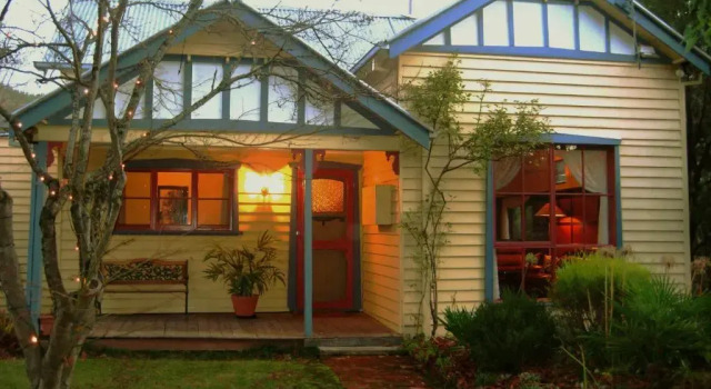 Коттедж Eugenie Cottage 1930s Art Deco