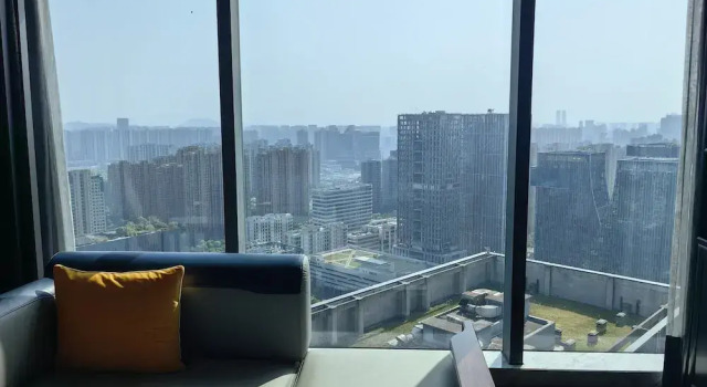 Двухместный номер Standard Sofitel Hangzhou Yingguan Hotel