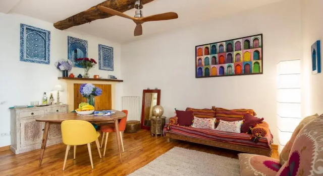 18th Century Apartment with Fresco, Buchen Sie Ferienwohnung Lesa Lago Maggiore