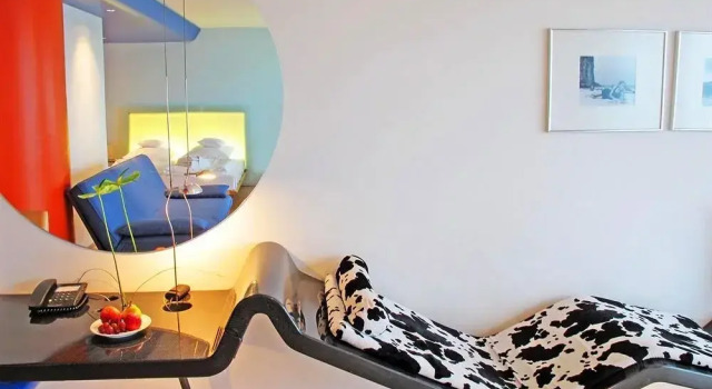 Atoll Apartments