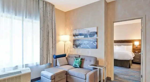 Двухместный люкс TownePlace Suites by Marriott Bridgewater Branchburg