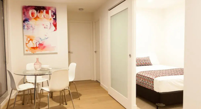 Apartment 101, Забронировать Апартаменты/квартира Апартаменты Мельбурна, рядом с Australian Shakespeare Company, Апартаменты/квартира