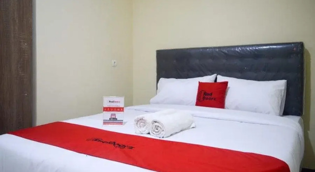 RedDoorz near Sam Poo Kong 2, Prenota Hotel Semarang Central Java