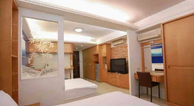 SHAKA Apartment