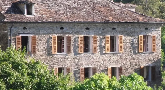 Chambre D'Hôtes La Marlotte, Rezervasyon Otel Castello-di-Rostino otoparklı oteller, Otopark