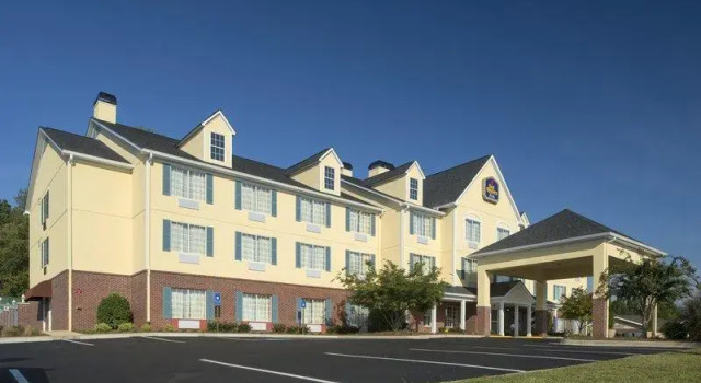 Одноместный люкс c 1 комнатой Best Western Plus Lake Lanier Gainesville Hotel & Suites