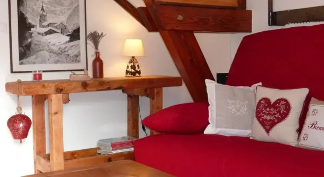 Le Présent Composé, Rezerwuj Hotel Dolomieu Owernia