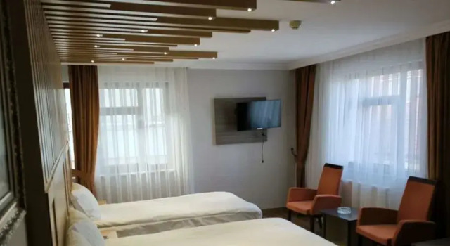 RZA Business Hotel