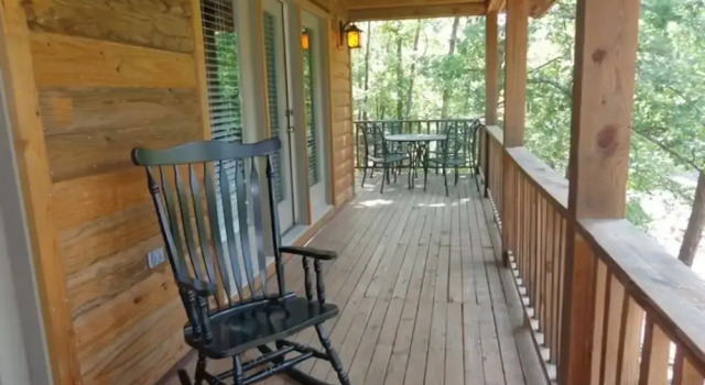 Номер Standard Forest view, log-sided two bedroom, two bath condo on Lake Ouachita. by RedAwning