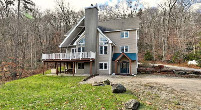 Коттедж The Queens Croft V2 - Luxury Killington Ski Home. Newer. Better. Ski-ier. 3 Bedroom Home