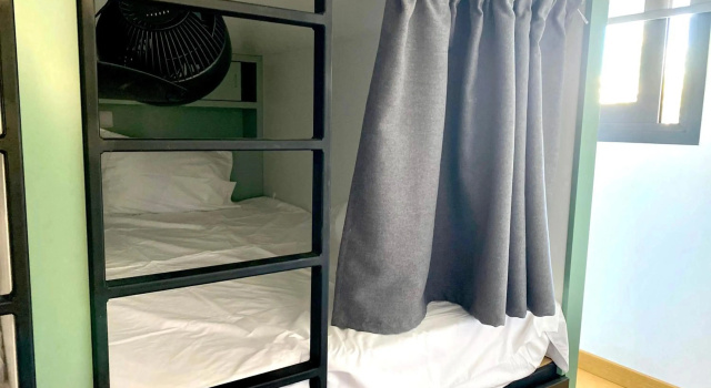 Urban Habitat Capsule Beds, Rezerwuj Hostel Hostele w Nikozja, Hostel
