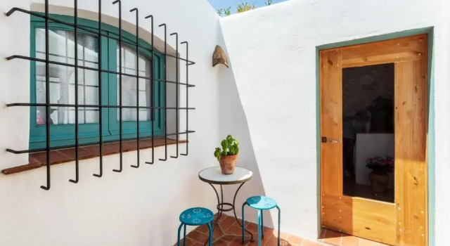 Apartamento rústico reformado con encanto (Garraf), Rezervați Apartament Sant Pere de Ribes Costa del Garraf