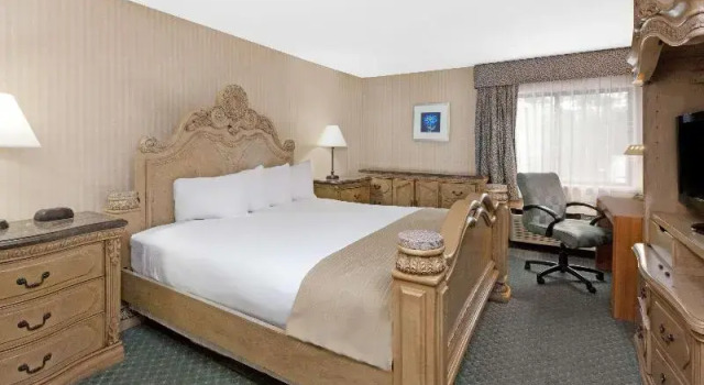 Четырёхместный люкс Baymont by Wyndham Bridgeport/Frankenmuth