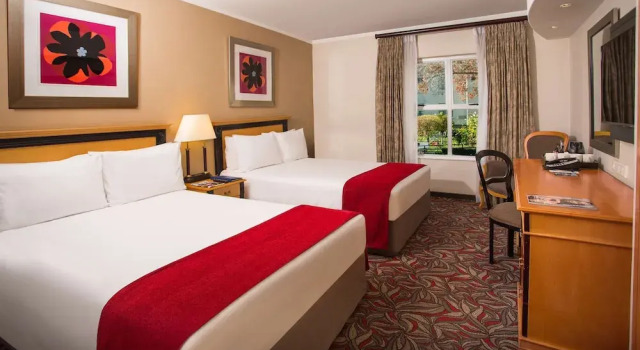 Двухместный семейный номер Standard Garden Court Morningside Sandton