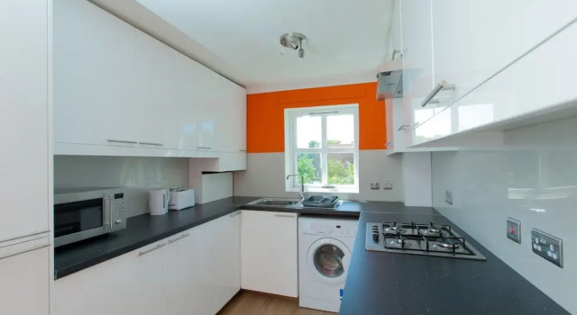 Lovely Upgraded Modern Flat in North Edinburgh, Prenota Hotel Edimburgo 