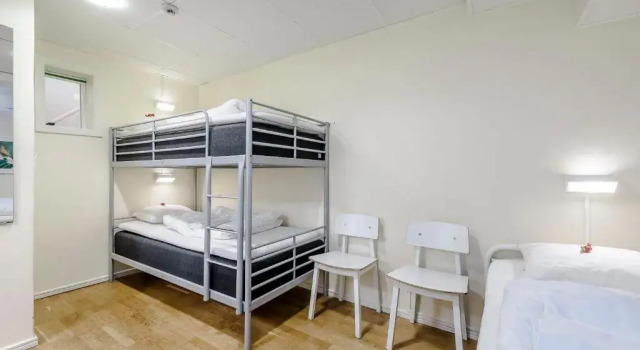Трёхместный номер City Hostel