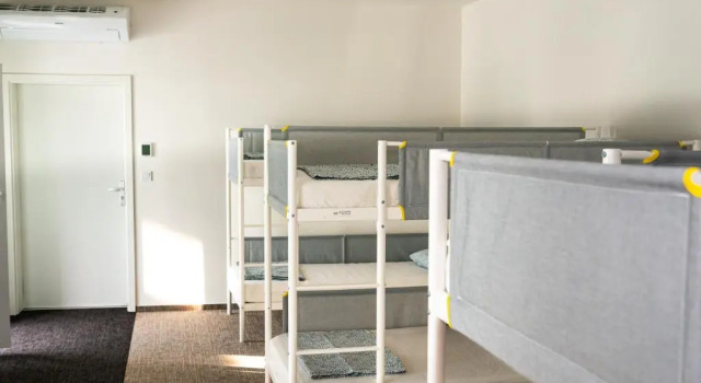 Кровать в общем номере Wild Elephants Hostel
