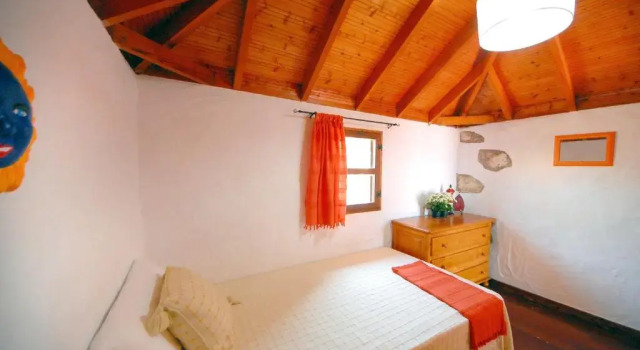 House With 3 Bedrooms in Icod de los Vinos, With Wonderful sea View, E