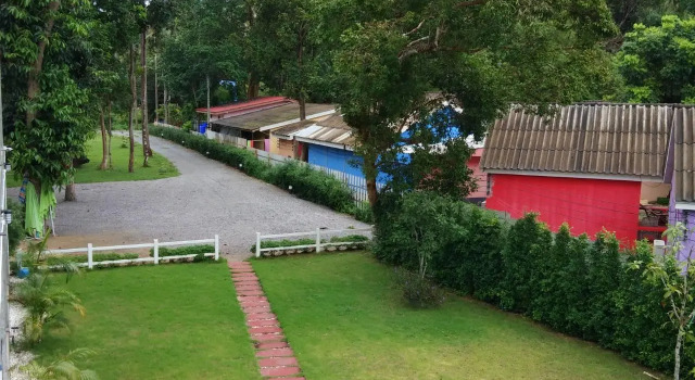 The Chala Resort, Забронировать Курортный отель Банг-Сапхан провинция Прачуапкхирикхан