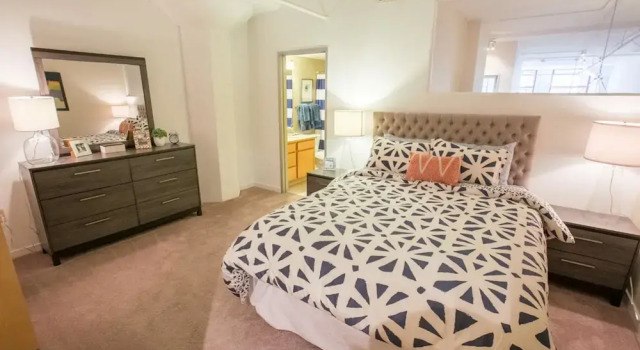 Апартаменты Standard Bridgestreet at the Bingham