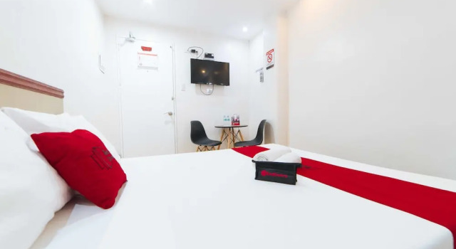 Двухместный номер Deluxe RedDoorz Plus near SM Lanang Davao