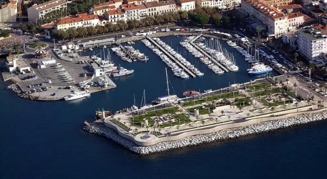 Апартаменты APPARTEMENT 1 NEUF sur le port à coté de la plage