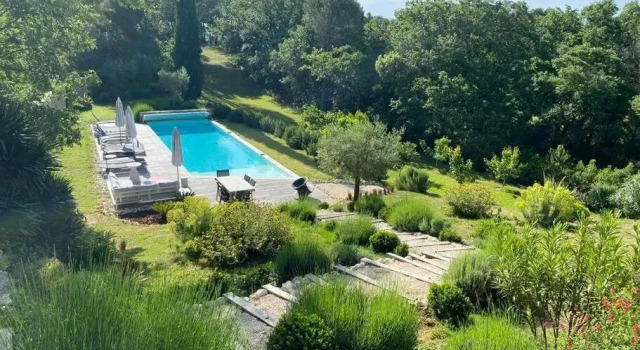 Mas proche d'Uzes en pleine nature