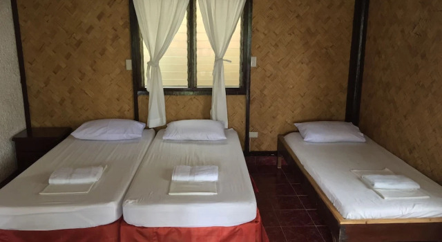 Семейный коттедж с балконом и с видом на океан Discovery Island Resort