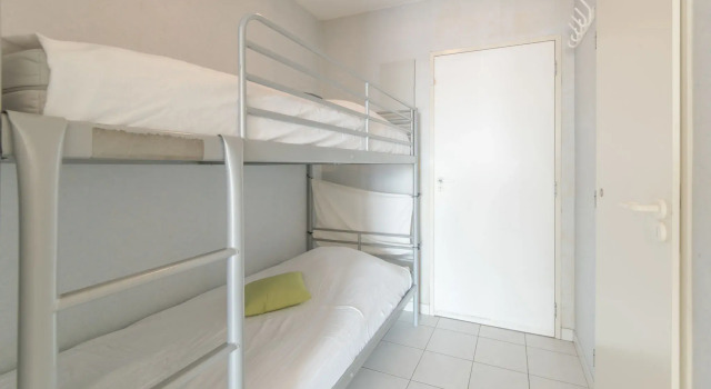 Apartment Ref- 164 by Interhome, Prenota Appartamento Bredene 