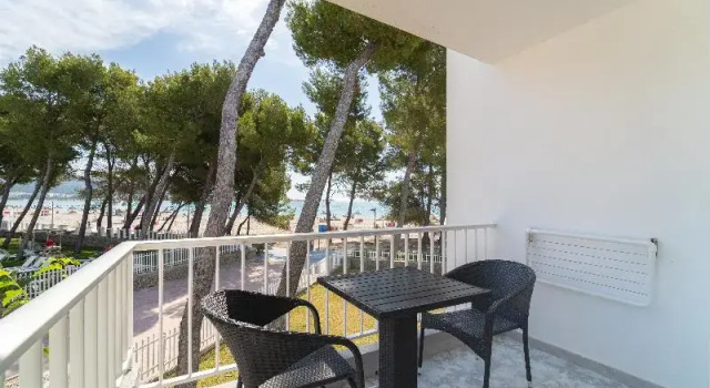 Апартаменты с балконом и с частичным видом на море Apartamentos Caprice Playa de Alcudia