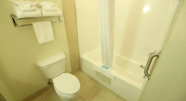 Номер Standard с видом на поле для гольфа Crown Pointe Lodge, BW Signature Collection