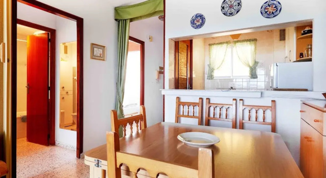 Sea view Apartment for 4, Rezervasyon Daire Lomas Valensiya