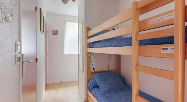 Appartement Esquièze-Sère, 1 pièce, 6 personnes - FR-1-402-30, Rezerwuj Apartament Esquieze-Sere Langwedocja-Roussillon