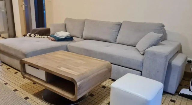 Appartement à la campagne avec piscine, Book Resort  