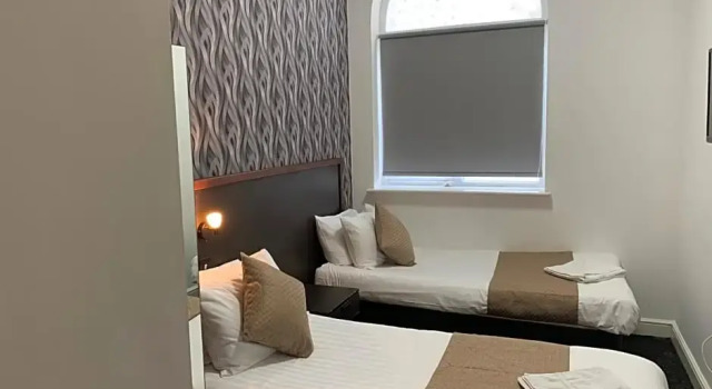 Номер Standard Imperial Salford Hotel