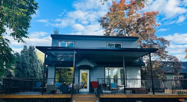 Hikari-Okanagan Sunshine B&B, Foglalás Bed and Breakfast Kelowna Brit Columbia