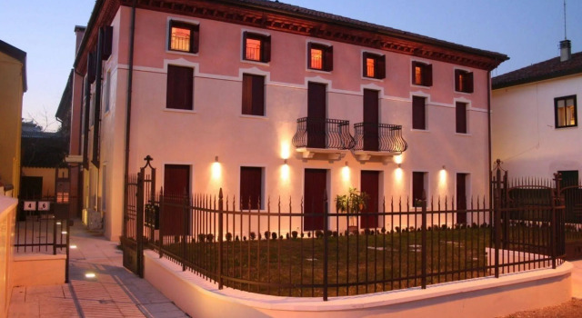 Villa Giotto Luxury Suite & Apartments, Забронировать Апартаменты/квартира Отели Местре с парковкой, Парковка